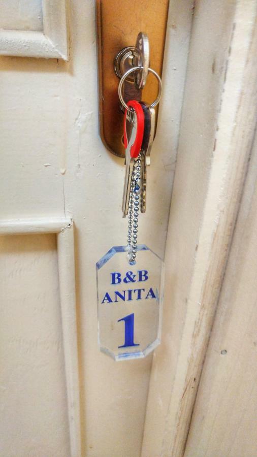 Anita